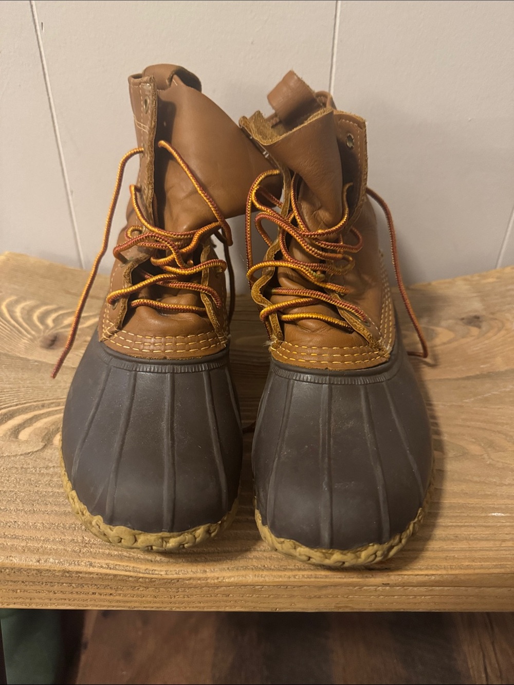 L.L. Bean Two-Tone Duck Boots in Brown & Dark Brown (Men 7 Women 9) Med. width - Picture 2 of 8